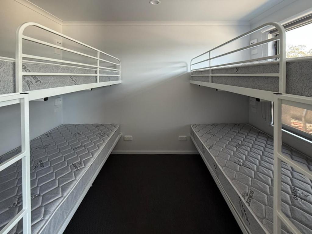 Big4 Traralgon Park Lane Holiday Park Esterno foto