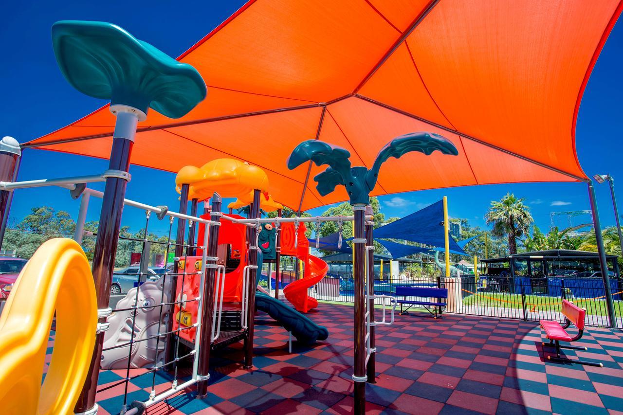 Big4 Traralgon Park Lane Holiday Park Esterno foto