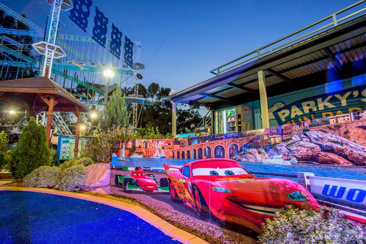 Big4 Traralgon Park Lane Holiday Park Esterno foto