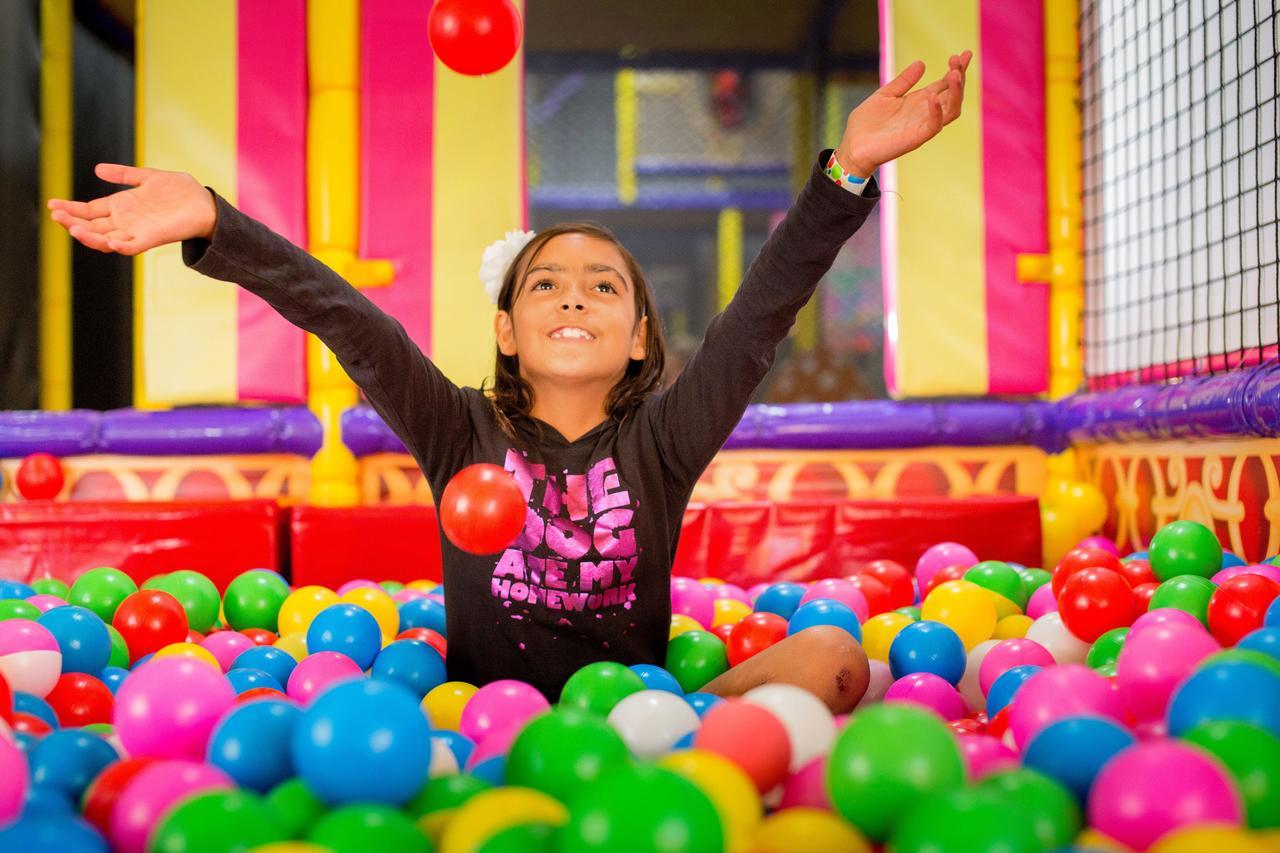 Big4 Traralgon Park Lane Holiday Park Esterno foto