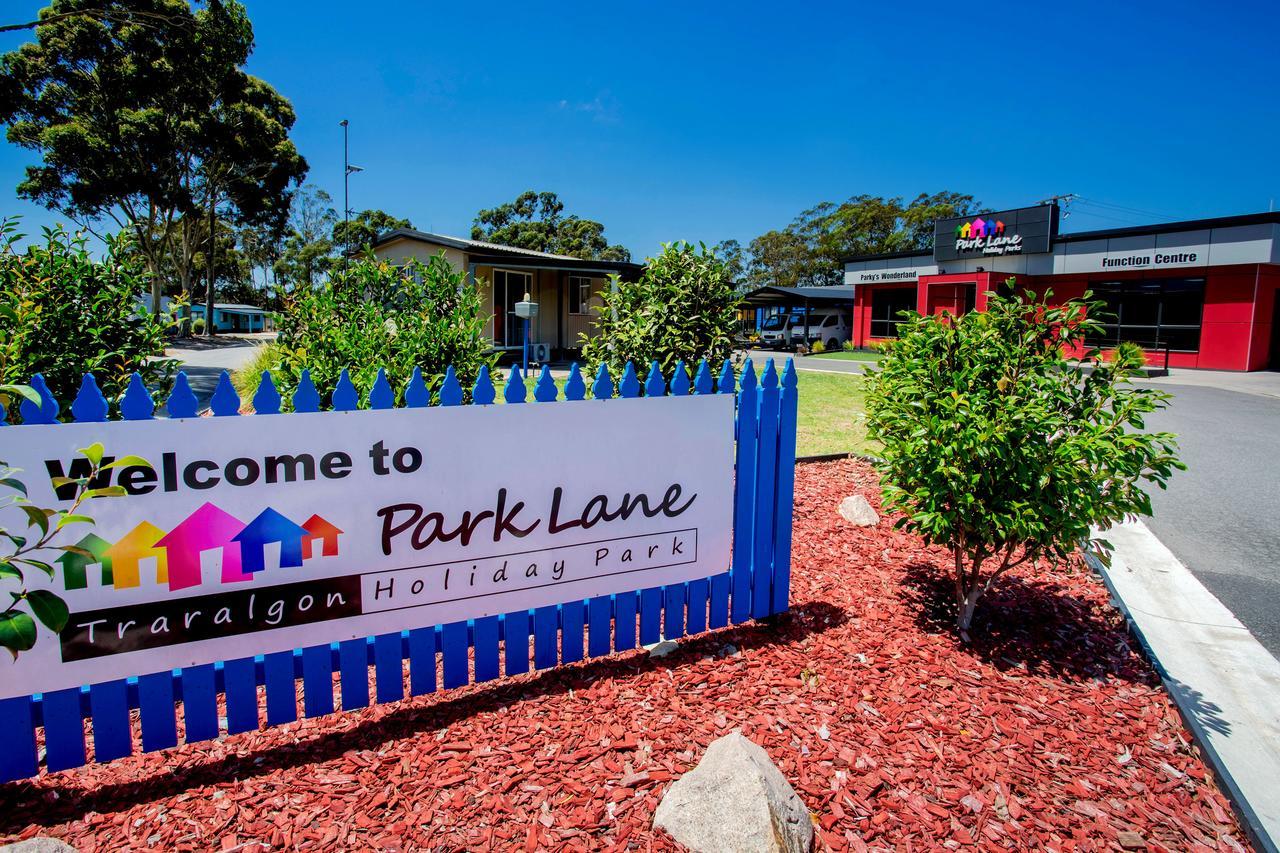 Big4 Traralgon Park Lane Holiday Park Esterno foto