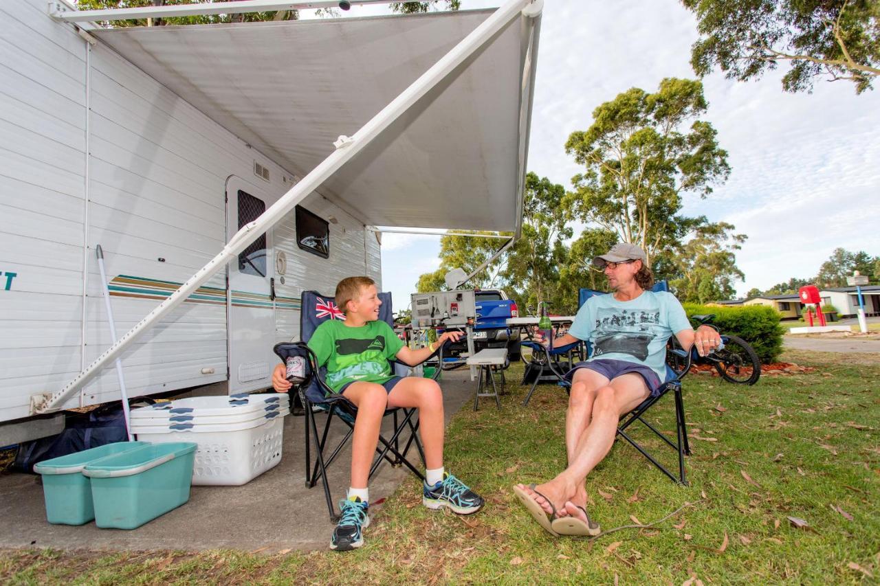 Big4 Traralgon Park Lane Holiday Park Esterno foto