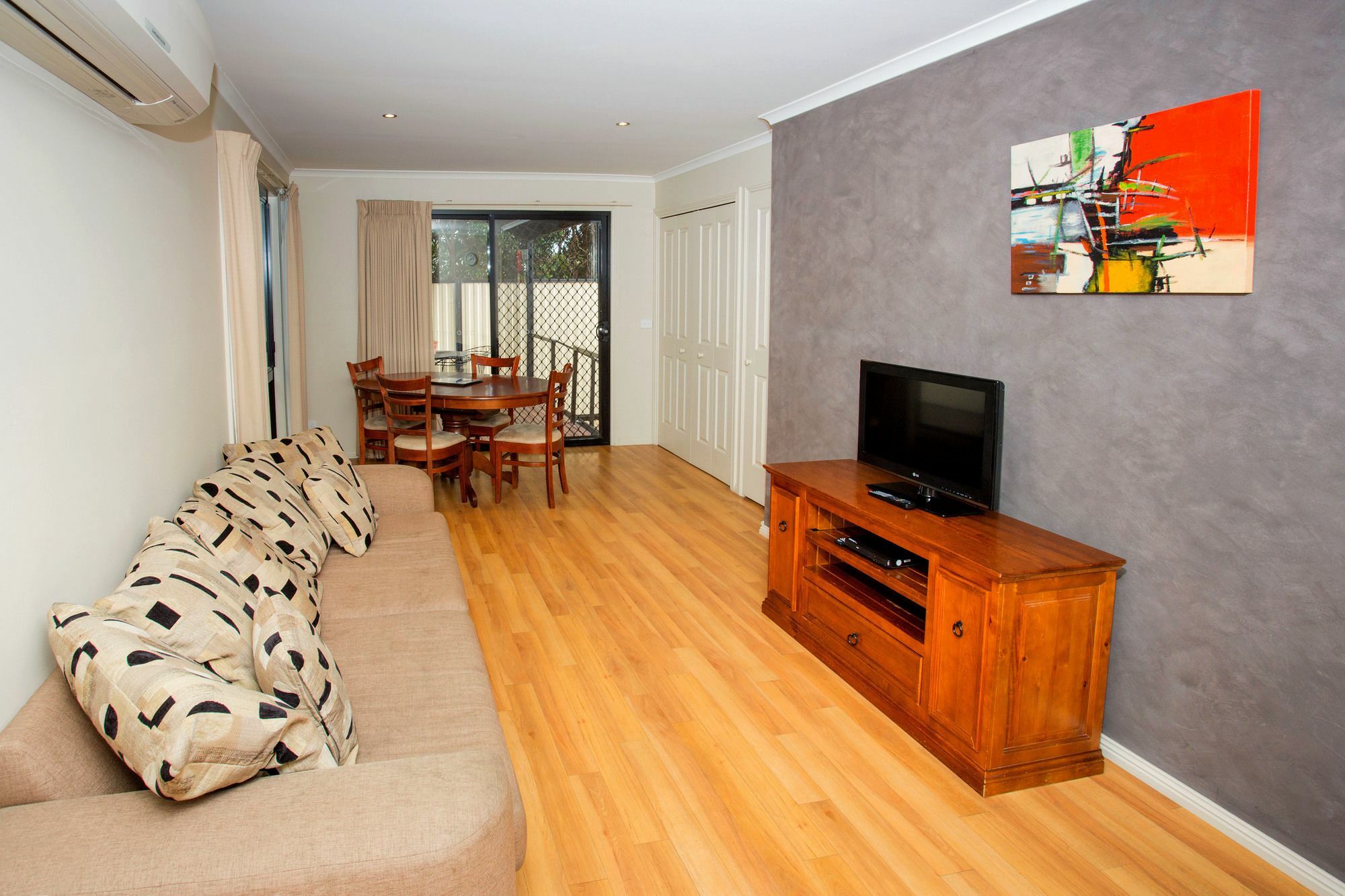 Big4 Traralgon Park Lane Holiday Park Esterno foto